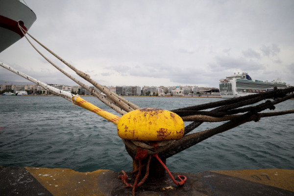 Καθυστερήσεις και ακυρώσεις σε ακτοπλοϊκά και αεροπορικά δρομολόγια φέρνει η κακοκαιρία «Ωκεανίς»