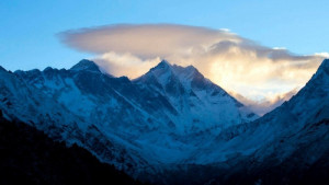 Συνεχίζονται οι έρευνες για τον εντοπισμό των οκτώ ορειβατών στα Ιμαλάια - Φόβοι ότι τους χτύπησε χιονοστιβάδα