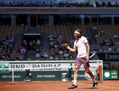 Roland Garros: Τιτανομαχία Τσιτσιπά - Ζβέρεφ - Στο πέμπτο σετ κρίνεται ο ημιτελικός