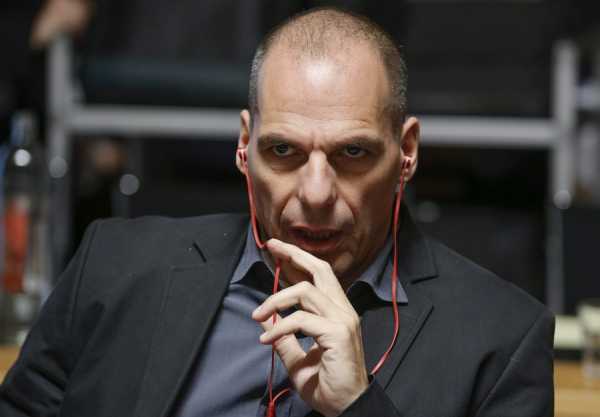 Ο Βαρουφάκης επιμένει ότι η προετοιμασία για Grexit ήταν εντολή Τσίπρα