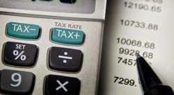 Φόρος 33% στο «αδήλωτο» χρήμα - Τι ισχύει για αδήλωτες καταθέσεις και περιουσία