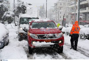 Νέα πρόγνωση του καιρού με χειρότερη επιδείνωση: Μέχρι πότε θα ρίχνει πυκνό χιόνι
