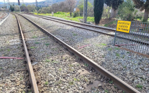 Τροχαίο σοκ στην Πάτρα: Τρένο συγκρούστηκε με αυτοκίνητο