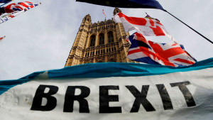 Βρετανία: Προτεραιότητα το Brexit και η συμφωνία για το εμπόριο με την ΕΕ