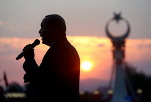Τουρκικές εκλογές: Μαραθώνιος ομιλιών Ερντογάν και Ιντζέ - 7 προεκλογικές συγκεντρώσεις σε μια μέρα