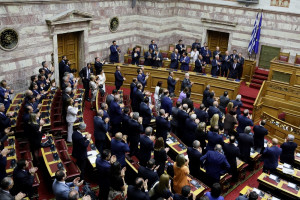 Ξεκίνησε η συζήτηση στη Βουλή για το επιτελικό κράτος - Ποιες αλλαγές φέρνει