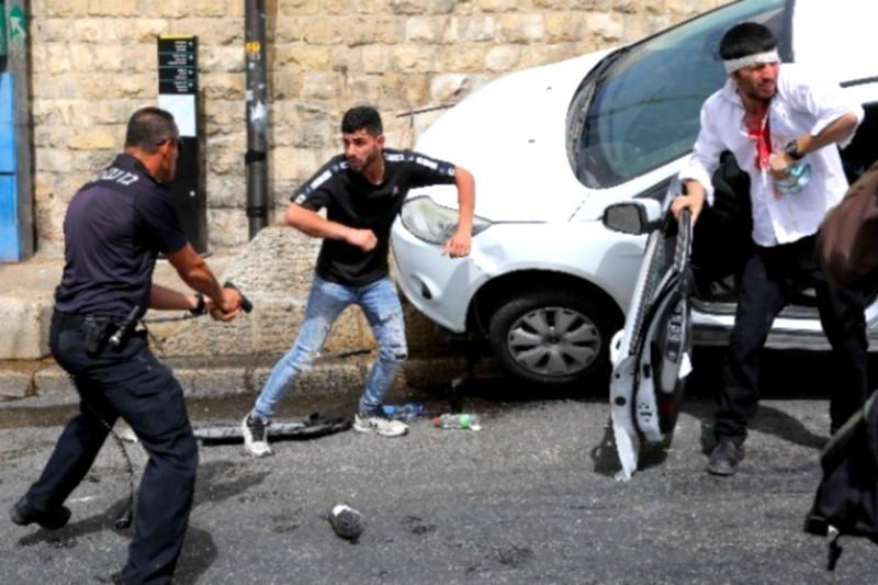 Ισραήλ: Νέες συγκρούσεις στην Ιερουσαλήμ ανάμεσα σε Παλαιστίνιους και αστυνομία (βίντεο)
