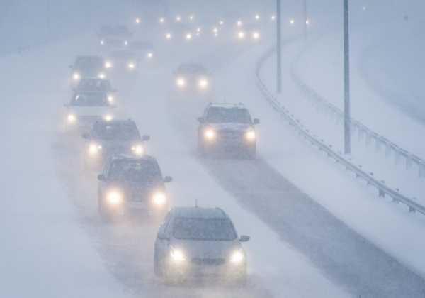 Ακινητοποιημένα από το χιόνι τα οχήματα στην Εγνατία Οδό