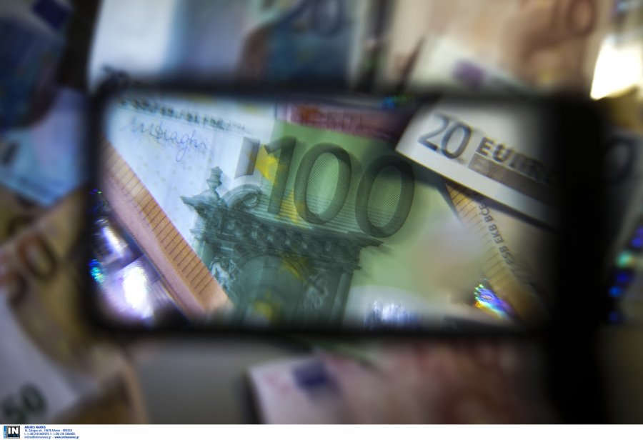 «Ξέπλυμα» χρήματος: Με βαριά πρόστιμα απειλούνται μεσίτες, έμποροι και λογιστές που δεν ενημέρωσαν τις αρχές