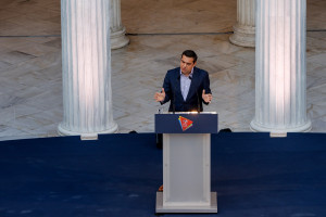 Ο Αλέξης Τσίπρας στο Οικονομικό Φόρουμ των Δελφών - Live η συζήτηση με την Όλγα Τρέμη