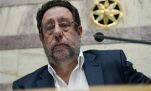 Ακόμη ένας βουλευτής του ΣΥΡΙΖΑ αφήνει ανοικτό να μην ψηφίσει τα μέτρα