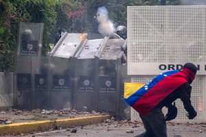 Βενεζουέλα: 75 άνθρωποι έχουν χάσει την ζωή τους στις διαμαρτυρίες