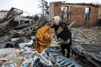 Ουκρανία: Αξιωματικός της Αστυνομίας κατηγόρησε τους Ρώσους για ρίψη βομβών φωσφόρου στο Λουχάνσκ