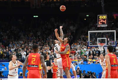 EuroBasket 2022: Ισπανία-Γαλλία ο μεγάλος τελικός - Οι Ίβηρες υπέταξαν τους οικοδεσπότες Γερμανούς με 96-91