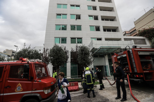 Εμπρησμός η φωτιά στο ξενοδοχείο Athenaeum Palace στη Συγγρού - Τα ευρήματα της Πυροσβεστικής (pics)