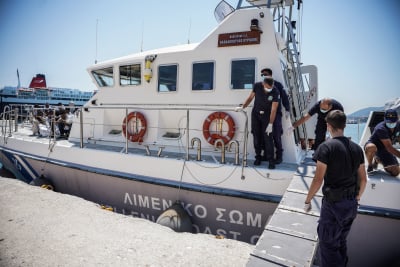 Συναγερμός στο λιμενικό για εισροή υδάτων σε πλοίο φορτωμένο με τσιμέντο δυτικά της Πύλου