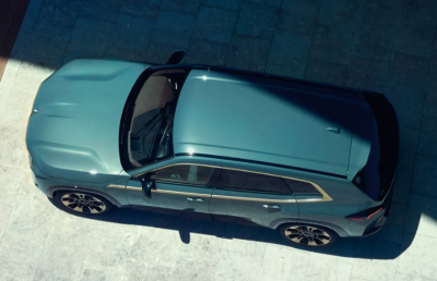 Το 2023 θα κυκλοφορήσει η BMW XM (βίντεο)