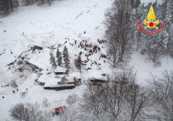 Οριστικός απολογισμός: 29 άνθρωποι «θάφτηκαν στο χιόνι» στο ξενοδοχείο Rigopiano