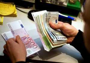 Κυκλοφορεί τον Απρίλιο το νέο χαρτονόμισμα των 50 ευρώ (pic)