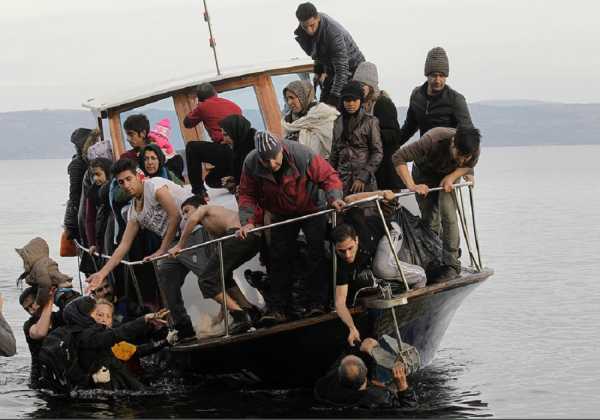 Δίχως τέλος οι προσφυγικές ροές προς τα νησιά του Αιγαίου