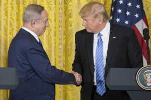 O Τραμπ ενθουσίασε το Ισραήλ, αλλά προκάλεσε ανησυχία στους Παλαιστίνιους