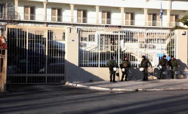 Δήμαρχος Κορυδαλλού: Επικίνδυνη η διεξαγωγή της δίκης της ΧΑ στις φυλακές Κορυδαλλού
