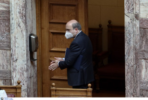 Η Ολομέλεια των προέδρων των Δικηγορικών Συλλόγων Ελλάδος ζητά την παραίτηση Χατζηδάκη