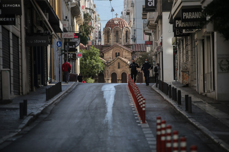 Κορονοϊός Ελλάδα: Στους 59 οι νεκροί, «αγγίζουν» τα 2.200 τα νέα κρούσματα - Στους 400 οι διασωληνωμένοι