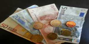 400 ευρώ επίδομα σε τετραμελείς οικογένεια για το ελάχιστο εγγυημένο εισόδημα