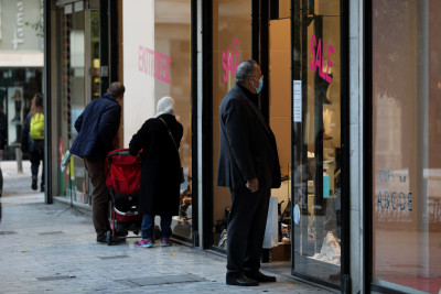 Εμπορικός Σύλλογος Αθηνών: Ικανοποίηση για την εξαγγελία Μητσοτάκη για μείωση των ενοικίων κατά 80%