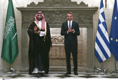 «Έπεσαν» οι υπογραφές με την Σαουδική Αραβία, «deal» για φτηνή ενέργεια και επενδύσεις