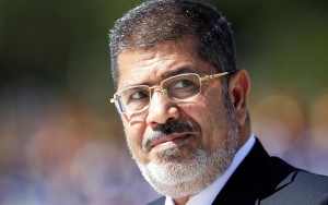 Δικαστήριο καταδίκασε τον πρώην πρόεδρο Μόρσι σε φυλάκιση τριών ετών για εξύβριση