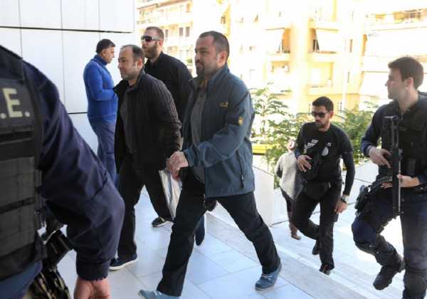 Πρόταση του εισαγγελέα να μη εκδοθούν ακόμα δύο Τούρκοι αξιωματικοί