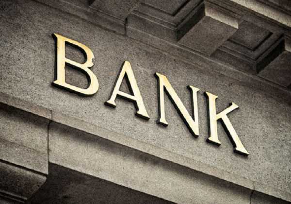 Μείωση κατά 2,9 δισ. της εξάρτησης των τραπεζών από τον ELA τον Ιούλιο