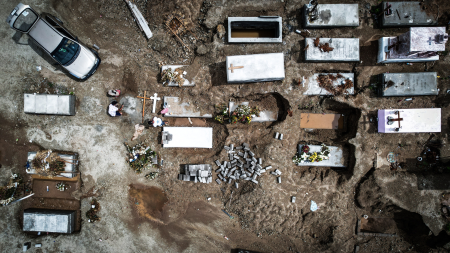 Κορονοϊός: Εκατόμβες νεκρών σε Μεξικό και Βραζιλία - Χιλιάδες και τα κρούσματα