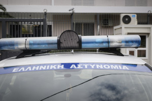 Θεσσαλονίκη: Συλλήψεις οπαδών της Σλόβαν Μπρατισλάβας - Με σφυρί και μαχαίρια στο τελωνείο Ευζώνων