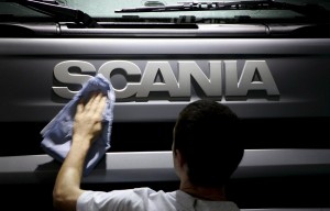 Βαριά «καμπάνα» της Κομισιόν στην Scania για συμμετοχή σε καρτέλ