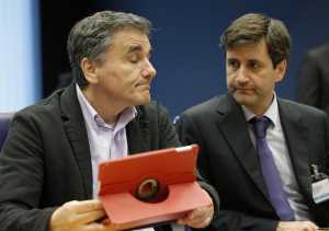 Το Eurogroup ζητά τις μεταρρυθμίσεις σε Ασφαλιστικό και τράπεζες