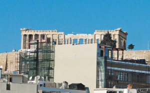 ΚΑΣ: Ανακαλείται η απόφαση για την ανέγερση εννιαώροφου κτιρίου που «έκρυβε» την Ακρόπολη