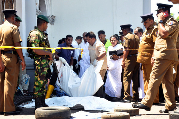 Ματωμένο Πάσχα στη Σρι Λάνκα: Τραγωδία δίχως τέλος, αυξάνονται δραματικά οι νεκροί (pics+vid)