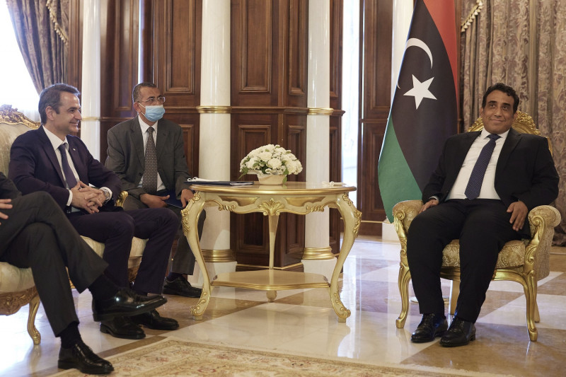 Συνάντηση Μητσοτάκη με Πρόεδρο του Προεδρικού Συμβουλίου της Λιβύης, «στήριξη στη νέα Λιβύη και την κυβέρνησή της»