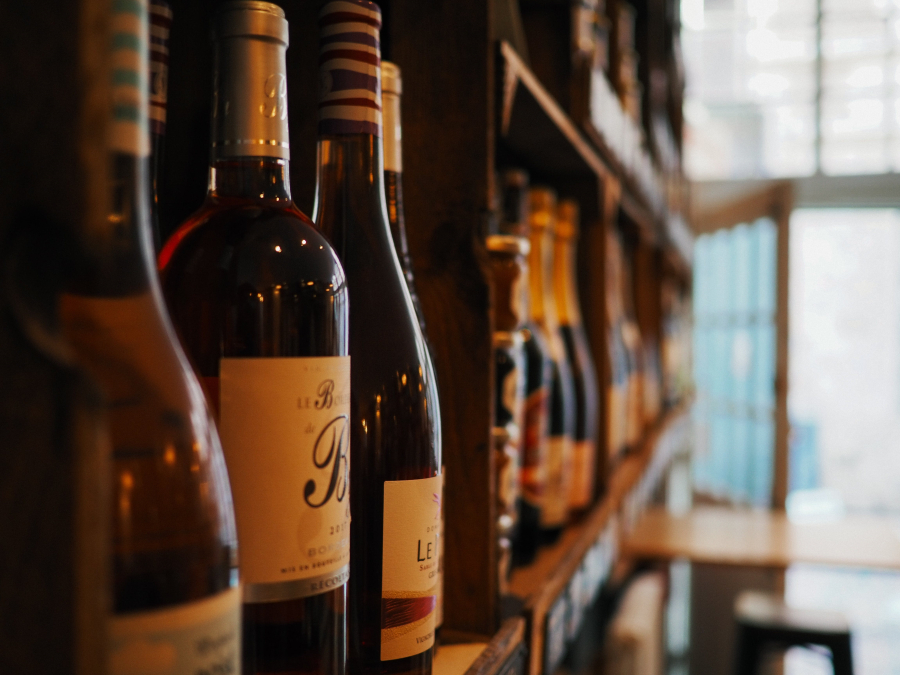 Γαλλία: Έκλεψαν από εστιατόριο 83 μπουκάλια κρασί με συνολική τιμή «μαμούθ»