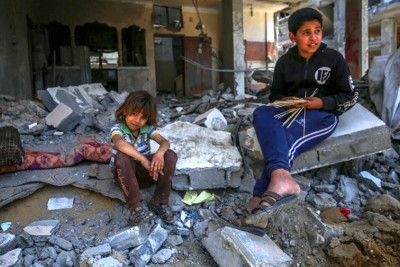 Αντέχει η εκεχειρία στη Γάζα, ο Μπάιντεν προτείνει δυο κράτη (βίντεο)