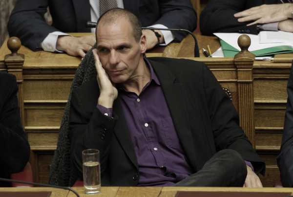 Βαρουφάκης: Ελπιζω ότι η ΕΚΤ θα βοηθήσει την Ελλάδα να μην χρεοκοπήσει το Μάρτιο