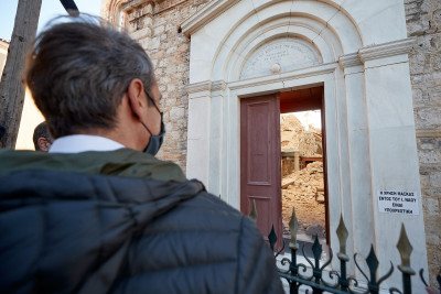 Σάμος - Μητσοτάκης: Θα ξαναχτυπήσουν οι καμπάνες στην εκκλησία της Παναγίας Θεοτόκου