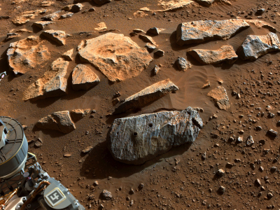 NASA: Μακρόχρονη έκθεση σε νερό «δείχνουν» τα πρώτα δύο πέτρινα δείγματα από τον Άρη