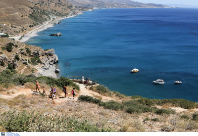 Οι τουρίστες κάνουν φετινή... πρεμιέρα στην Κρήτη!