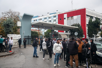 Δικηγόρος οικογένειας 16χρονου στη Θεσσαλονίκη: «Ευθεία βολή, εν ψυχρώ δολοφονική επίθεση»
