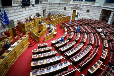 Kατατέθηκε το ασφαλιστικό νομοσχέδιο στη Βουλή, οι σημαντικές αλλαγές