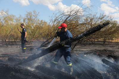 Λέσβος: Συνέλαβαν 10χρονο για εμπρησμούς, έβαζε φωτιές για να βλέπει τους πυροσβέστες να τις σβήνουν